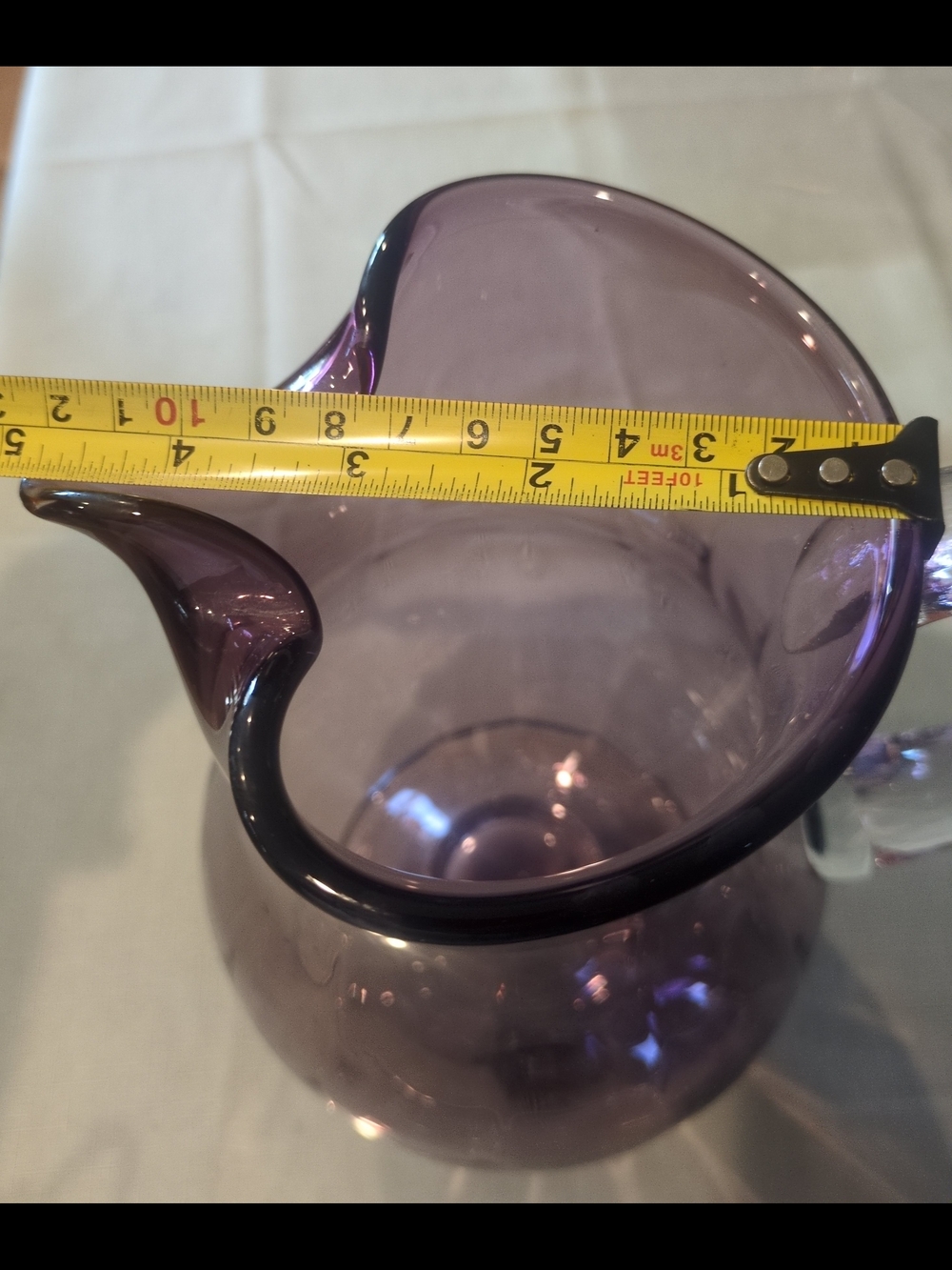 Vintage Viking Glass amethyst purple glass pitcher with a clear handle. - Picture 9 of 9